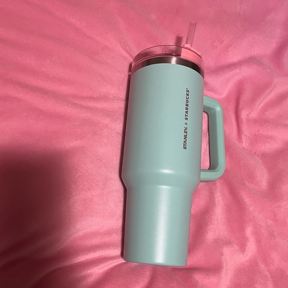 Stanley Starbucks Thailand quencher 40oz - Picture 2 of 14